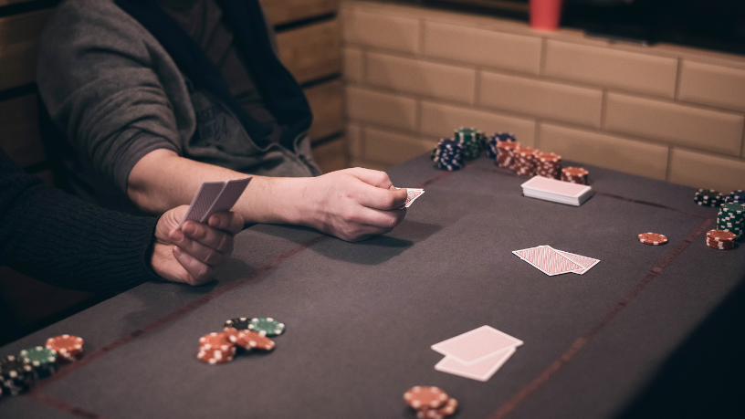 Segundo Thiago Viana, com disciplina e estratégia é possível fazer do Poker uma carreira.