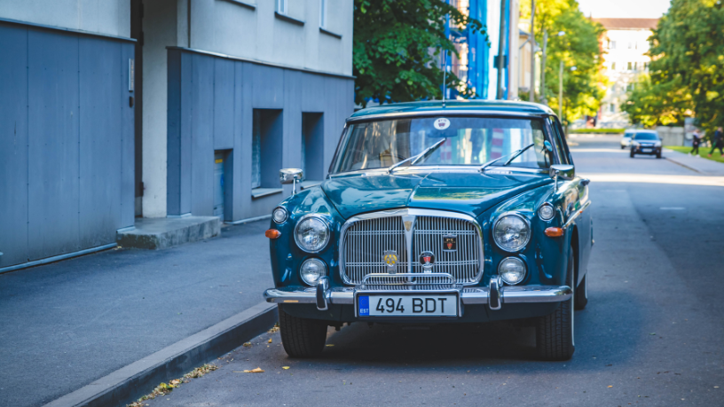 Investir em clássicos vale a pena? Diego Borges explica por que restaurar carros antigos pode gerar lucro e valorização constante.